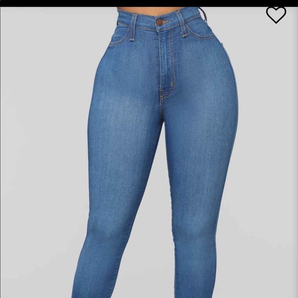 Fashion nova jeans size 1 BRAND NEW!!